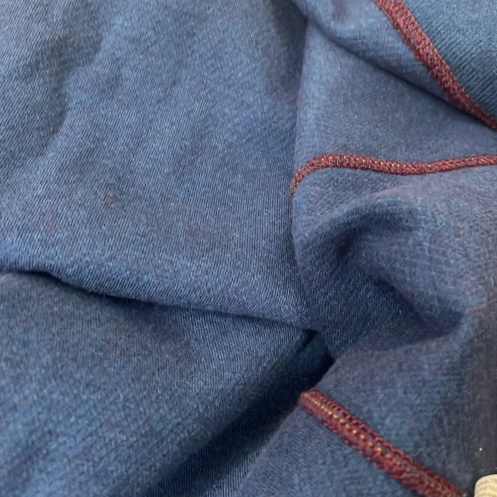 Tommy Bahama Maroon/Blue Reversible Flipstee Abaco Sweater Sz M - Picture 9 of 10